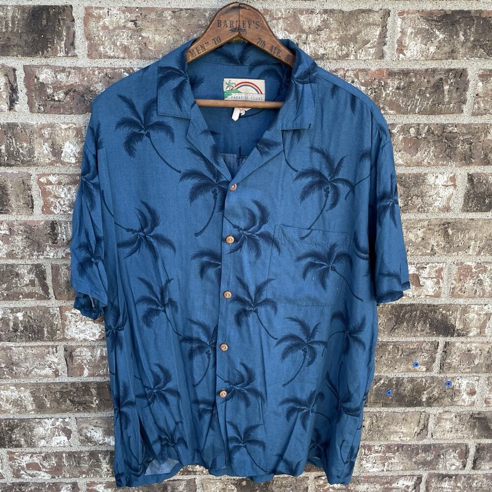 RARE Vintage‎ Paradise Found Honolulu Hawaii Hawaiian Beach Shirt Size LG EUC